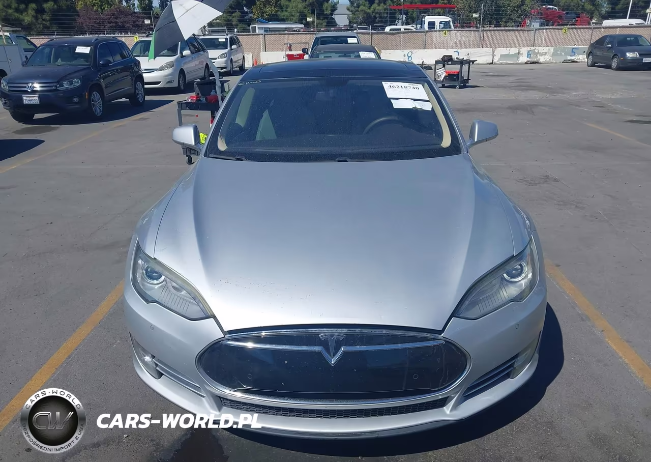 2013 Tesla Model S VIN:5YJSA1CN2DFP26274 - 13