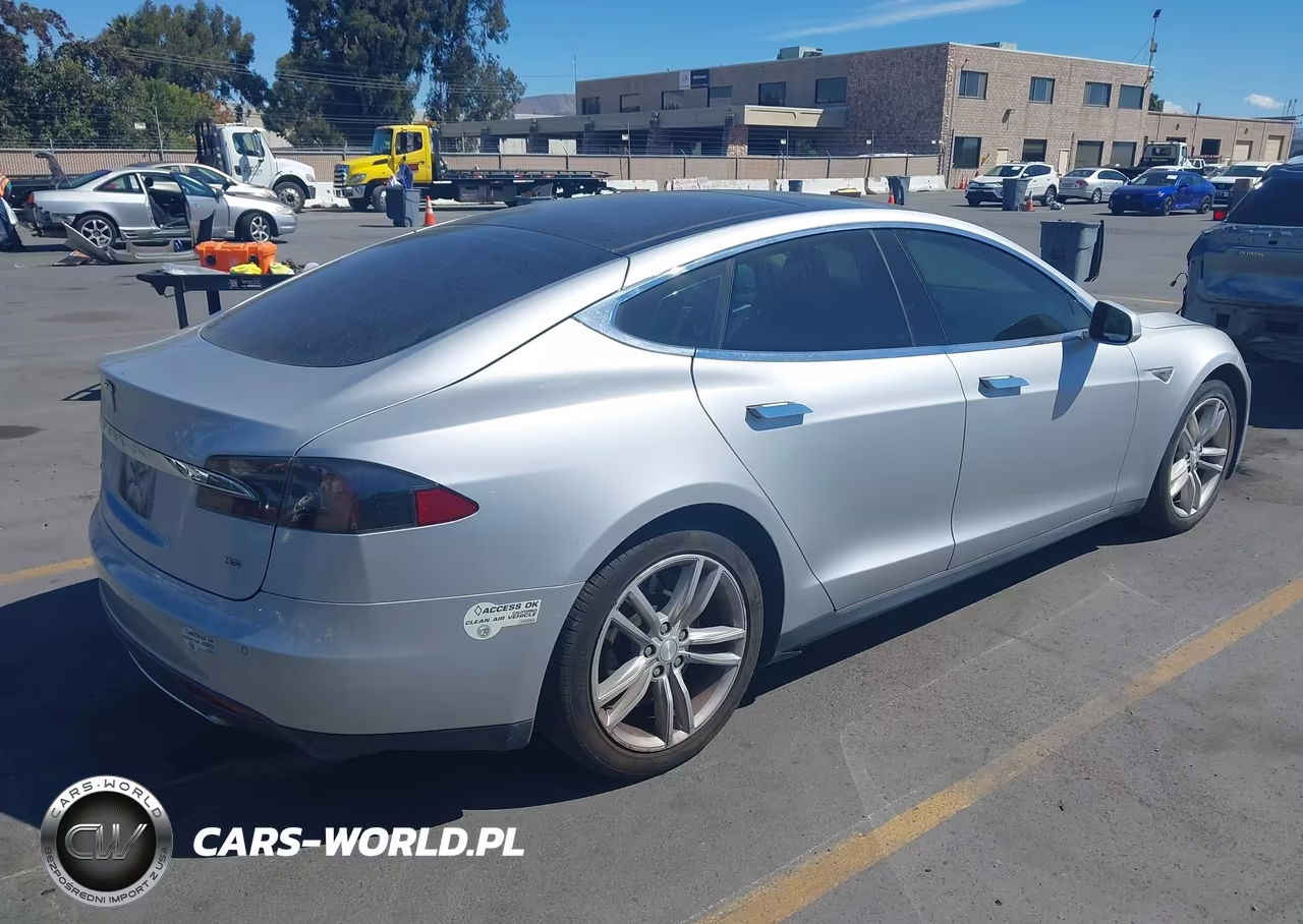 2013 Tesla Model S VIN:5YJSA1CN2DFP26274 - 6