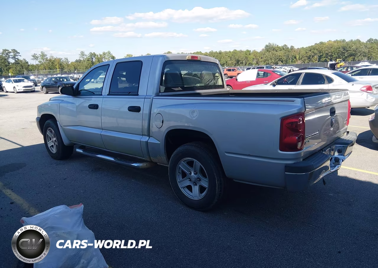 2005 Dodge Dakota Slt VIN:1D7HE48N35S275584 - 3