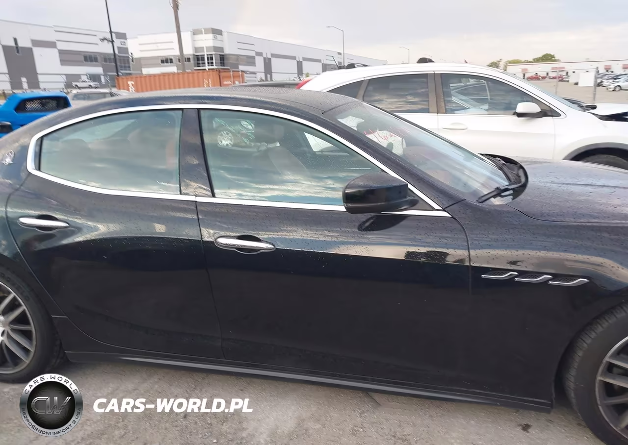 2019 Maserati Ghibli S Q4 VIN:ZAM57YTA4K1310052 - 13