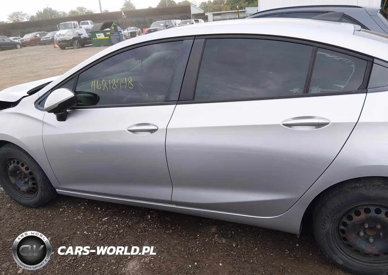 2018 Chevrolet Cruze Ls Auto VIN:1G1BC5SM7J7115192 - 14