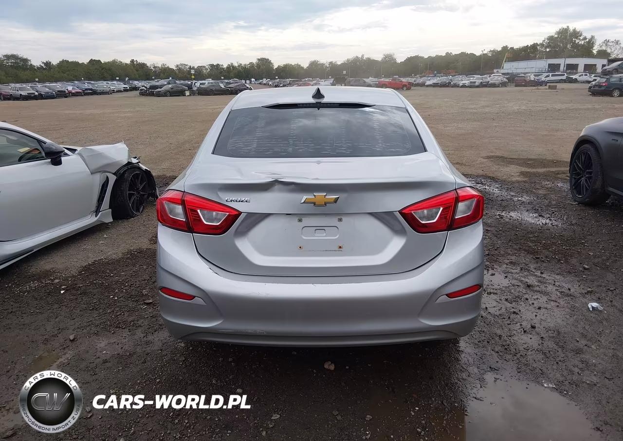 2018 Chevrolet Cruze Ls Auto VIN:1G1BC5SM7J7115192 - 16