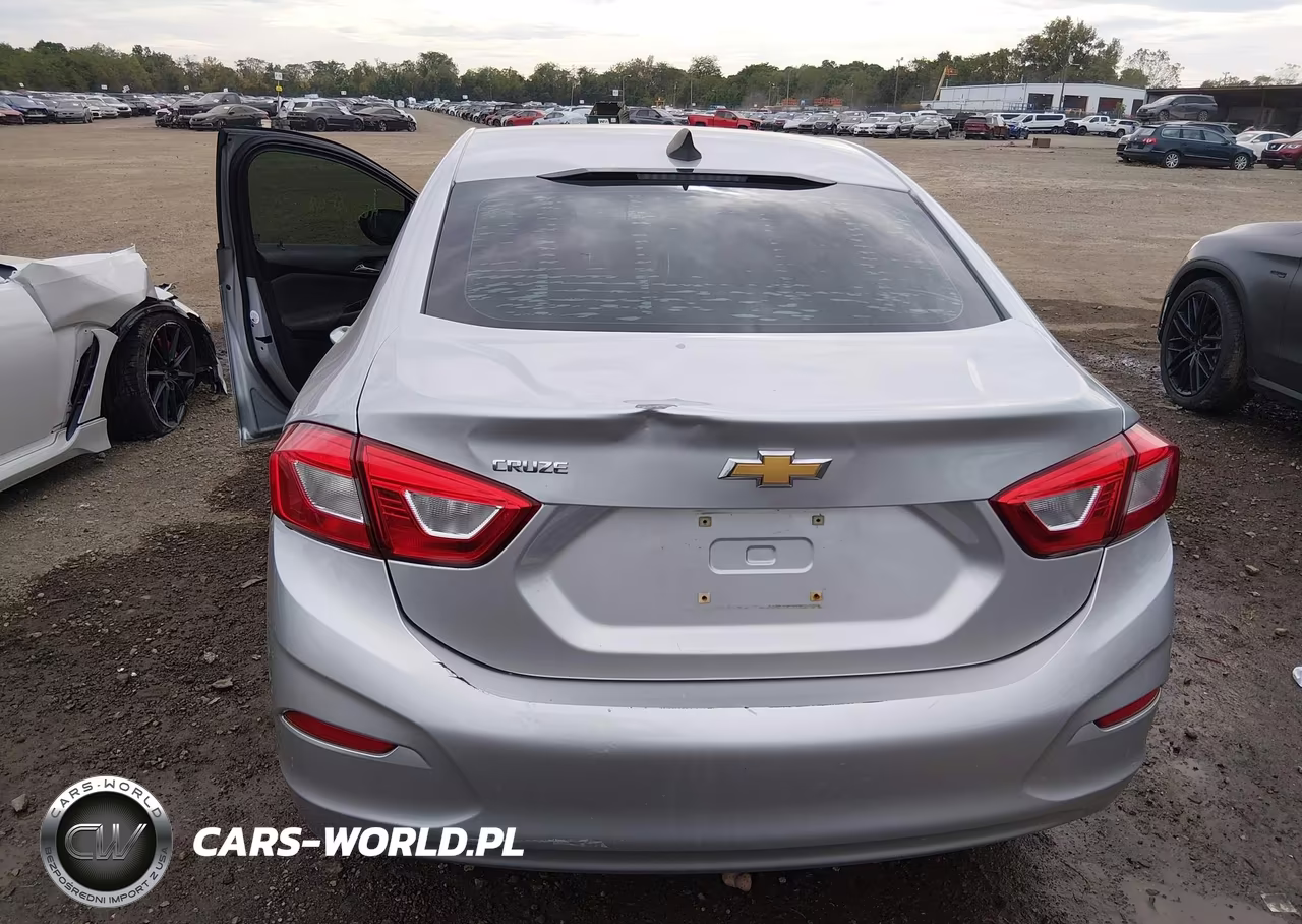 2018 Chevrolet Cruze Ls Auto VIN:1G1BC5SM7J7115192 - 17
