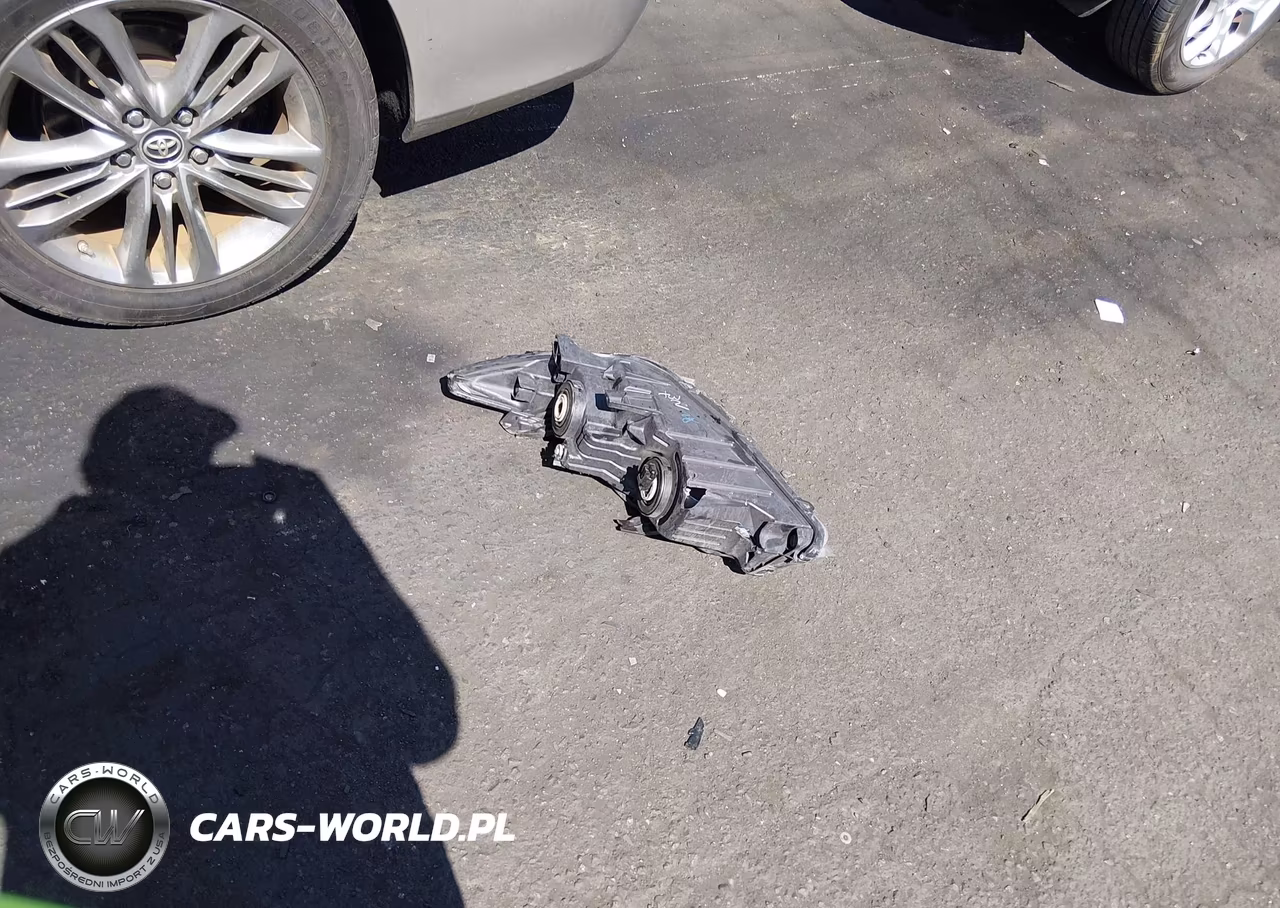 2015 Toyota Camry Se VIN:4T1BF1FK7FU054320 - 12