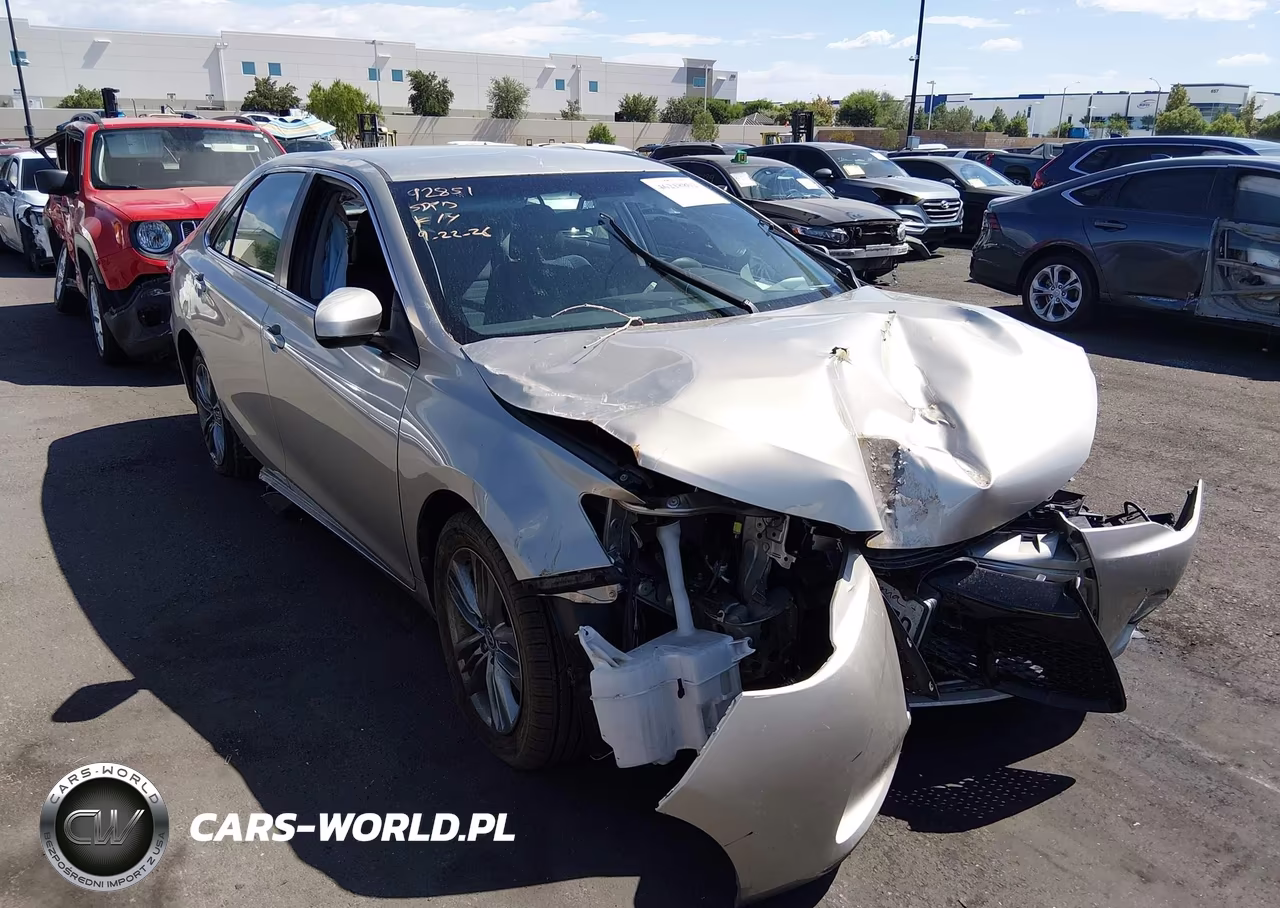 2015 Toyota Camry Se VIN:4T1BF1FK7FU054320 - 14