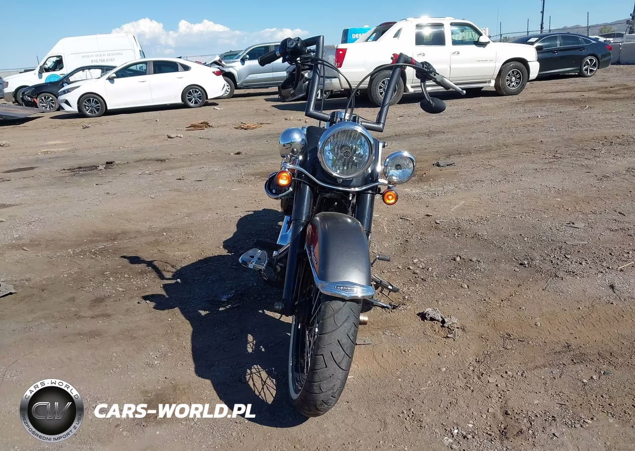 2011 Harley-Davidson Flstn VIN:1HD1JD512BB036434 - 5