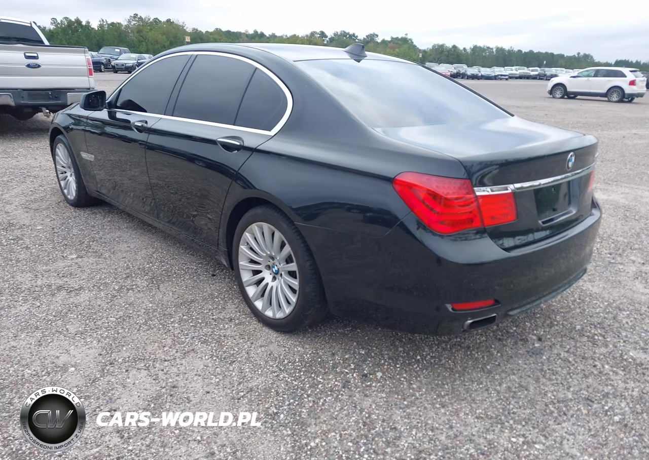 2012 BMW 750I xDrive VIN:WBAKC6C55CC396307 - 3