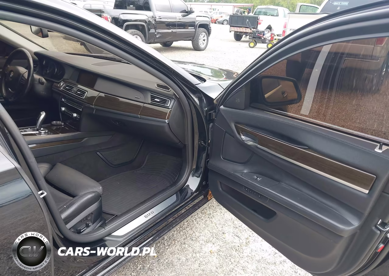 2012 BMW 750I xDrive VIN:WBAKC6C55CC396307 - 5