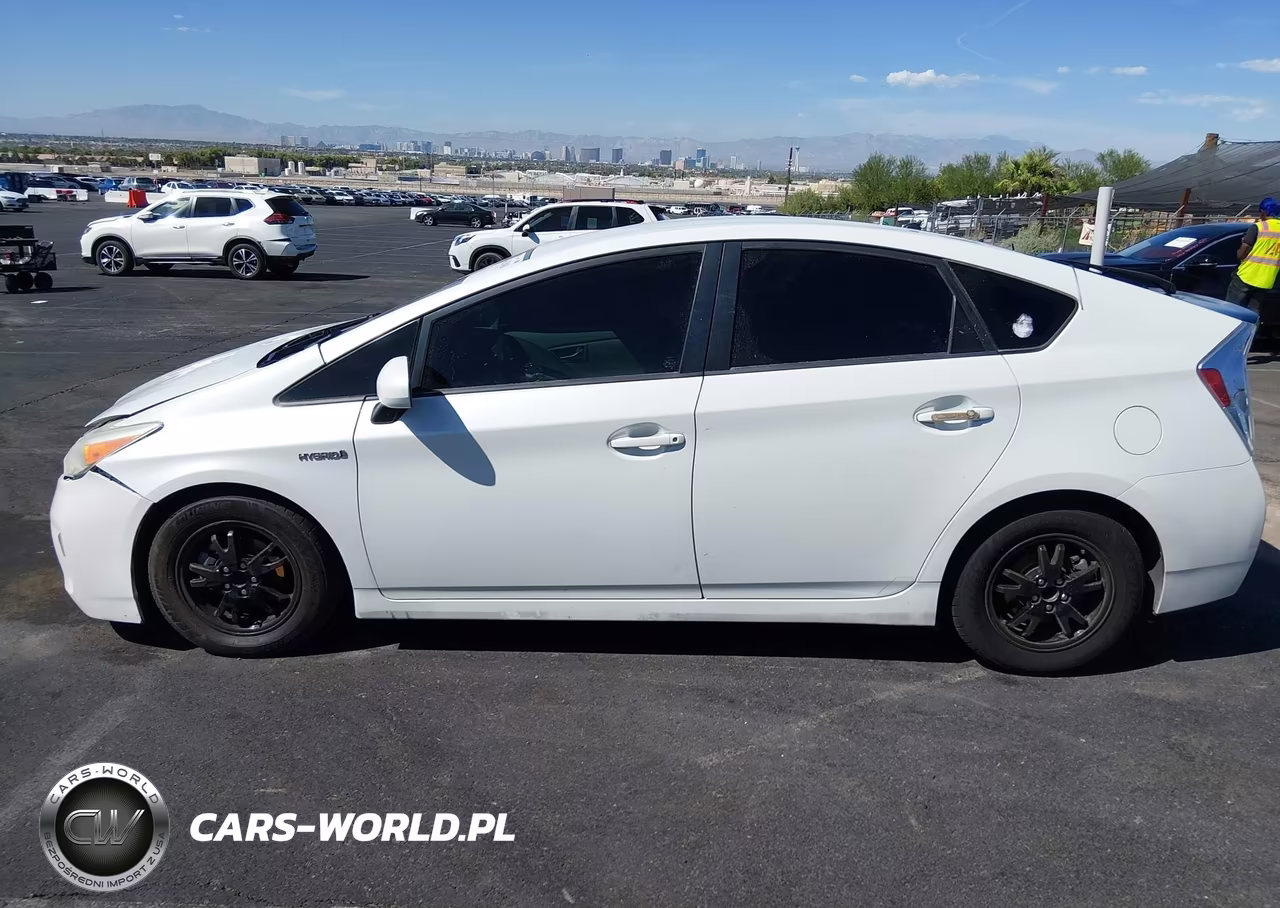 2012 Toyota Prius Two VIN:JTDKN3DU5C1487963 - 15