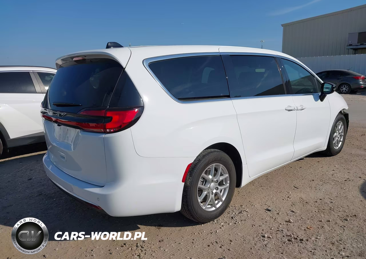 2027 Chrysler Pacifica VIN:2C4RC1BG1VR566826 - 4