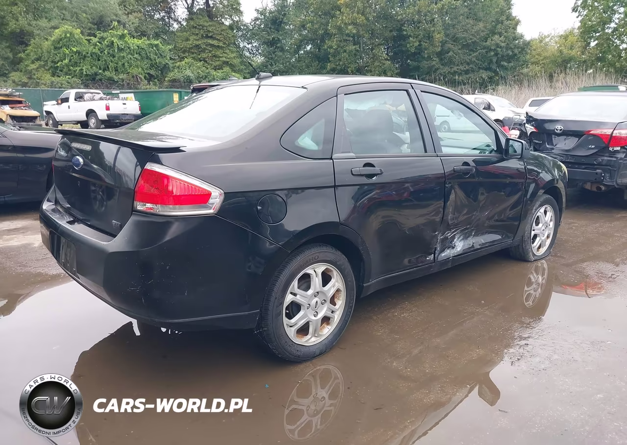 2009 Ford Focus Ses VIN:1FAHP36N49W211530 - 4