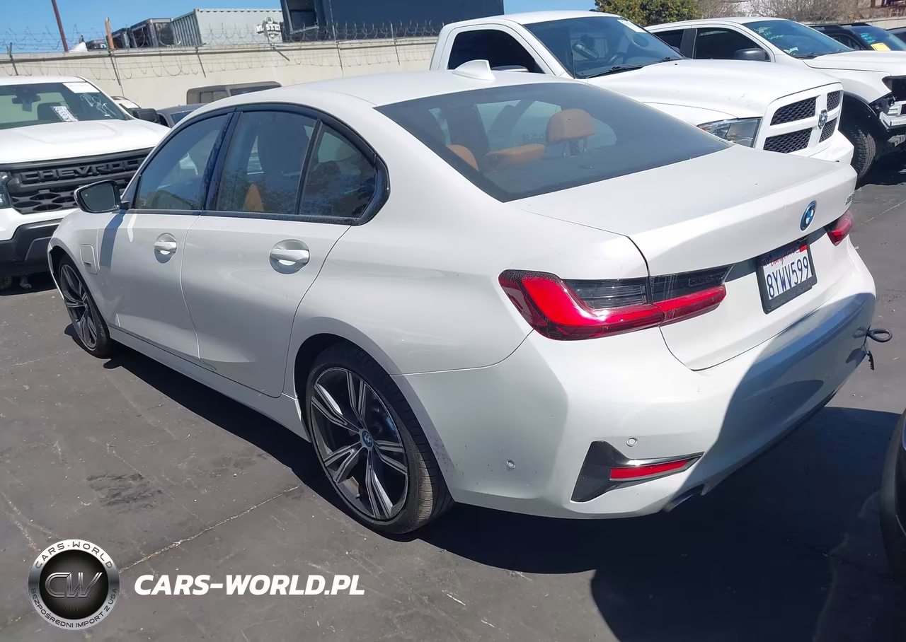 2022 BMW 330E VIN:3MW5P7J03N8C33924 - 3
