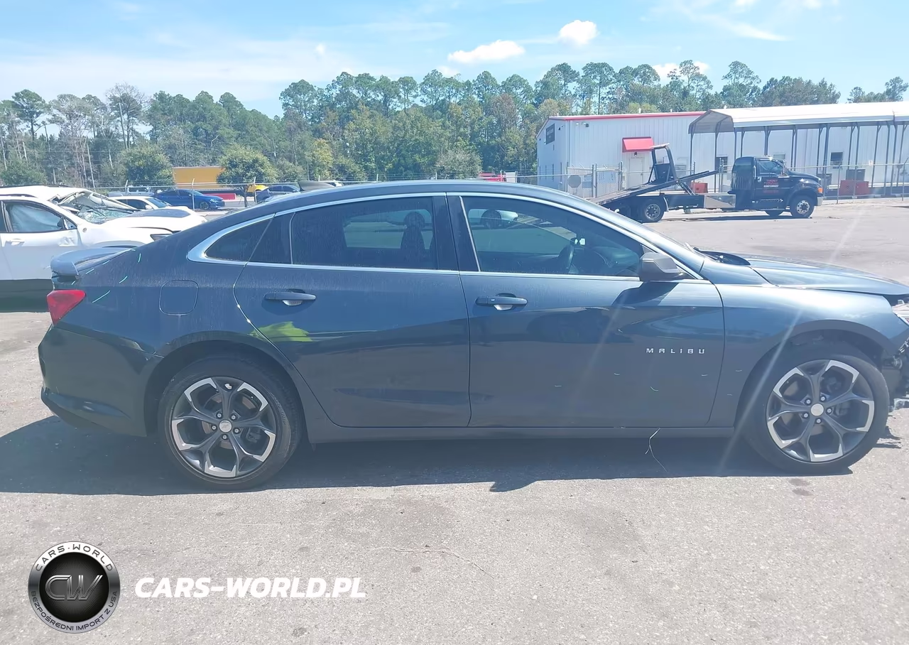 2019 Chevrolet Malibu Rs VIN:1G1ZG5ST9KF224304 - 13