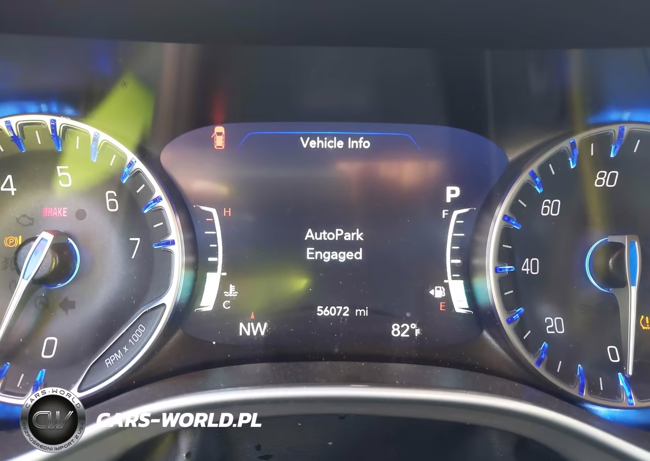 2025 Chrysler Pacifica Select VIN:2C4RC1BG8SR509373 - 7
