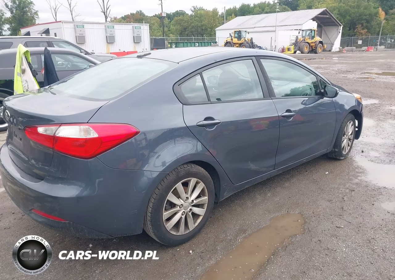2016 Kia Forte Lx VIN:KNAFX4A61G5440772 - 4