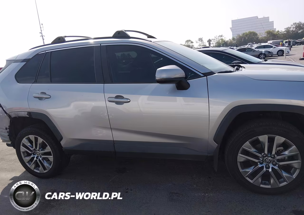2022 Toyota Rav4 Xle Premium VIN:2T3C1RFVXNC205380 - 14