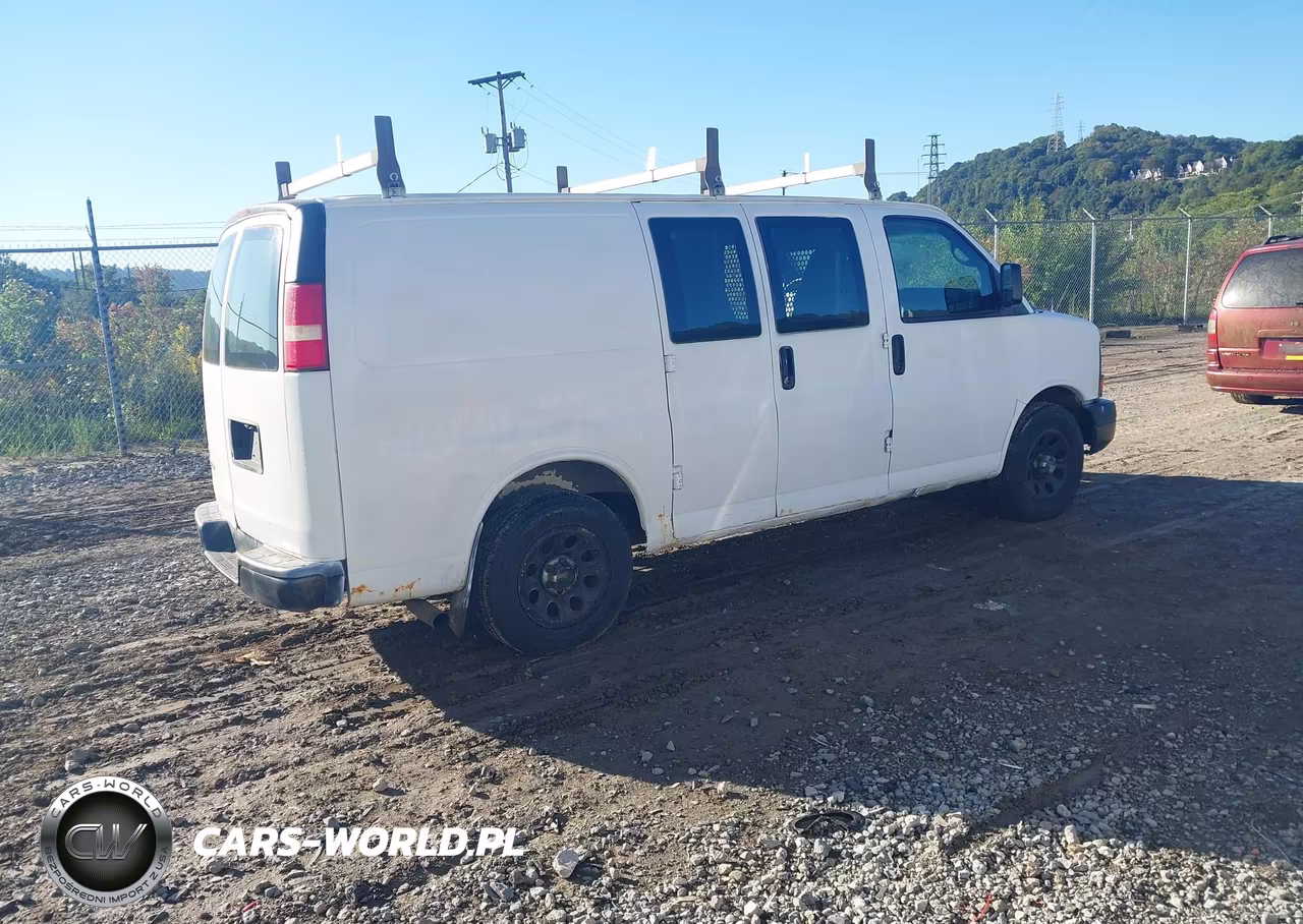 2009 Chevrolet Express 1500 Work Van VIN:1GCFH154191165437 - 4
