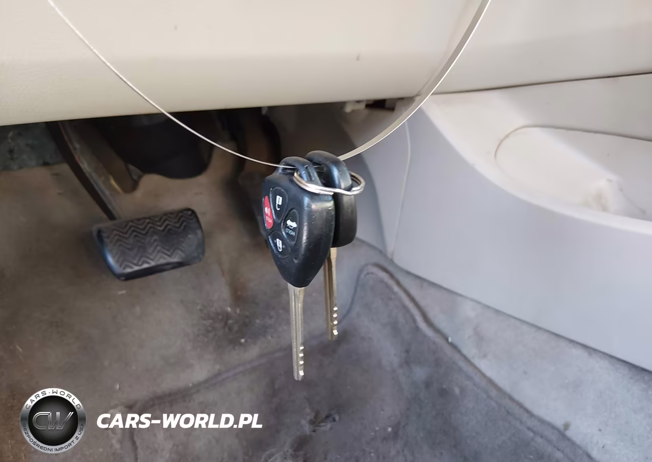 2010 Toyota Corolla Le VIN:2T1BU4EE3AC284983 - 11