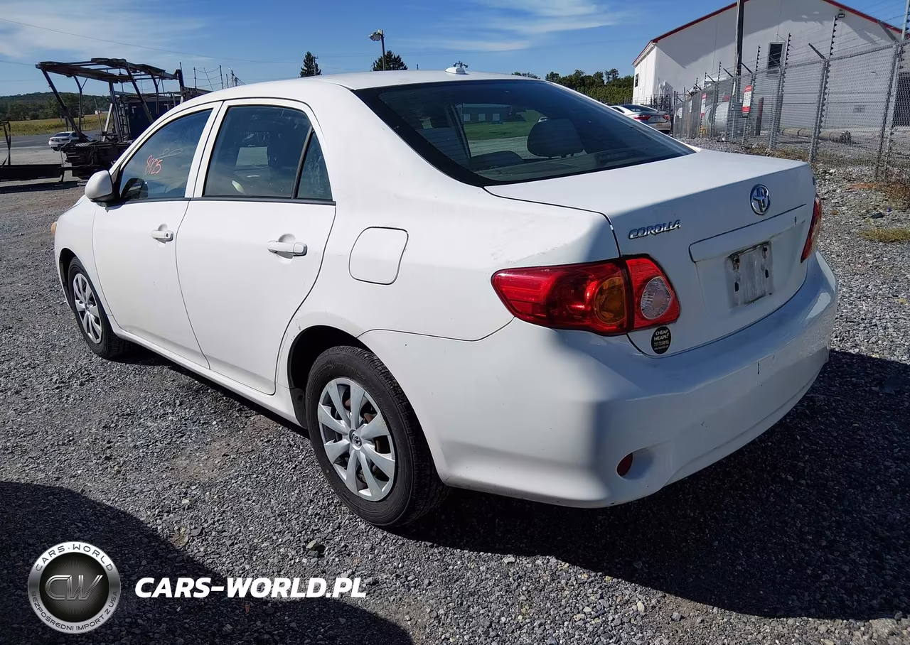 2010 Toyota Corolla Le VIN:2T1BU4EE3AC284983 - 3