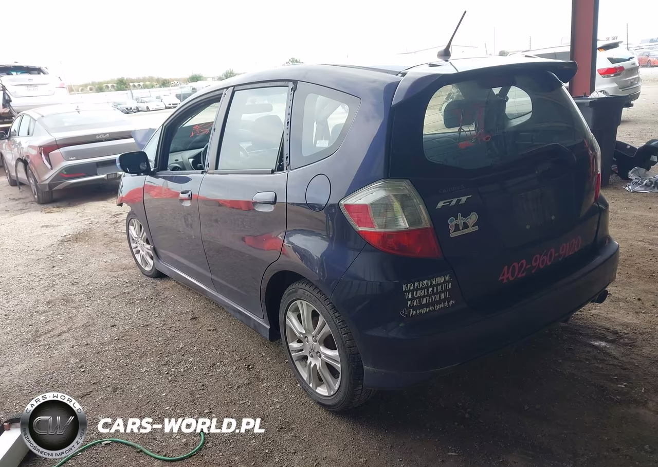 2009 Honda Fit Sport VIN:JHMGE88429S035810 - 3