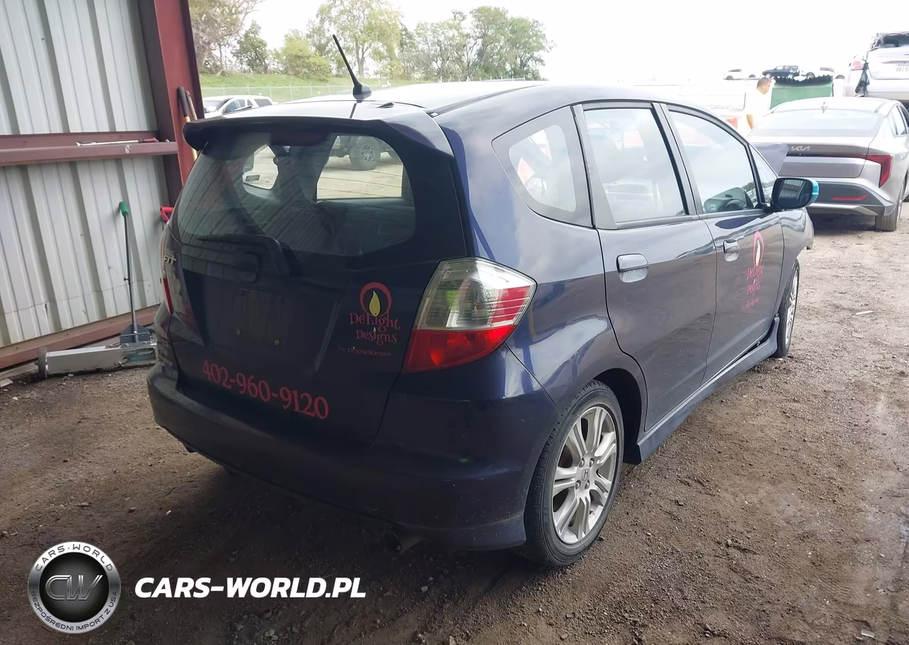 2009 Honda Fit Sport VIN:JHMGE88429S035810 - 4