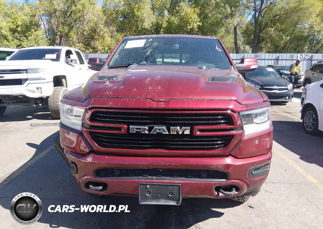 2019 Ram 1500 Laramie 4X4 6'4 Box VIN:1C6SRFRT3KN923214 - 12