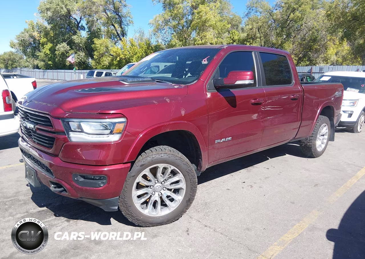 2019 Ram 1500 Laramie 4X4 6'4 Box VIN:1C6SRFRT3KN923214 - 2