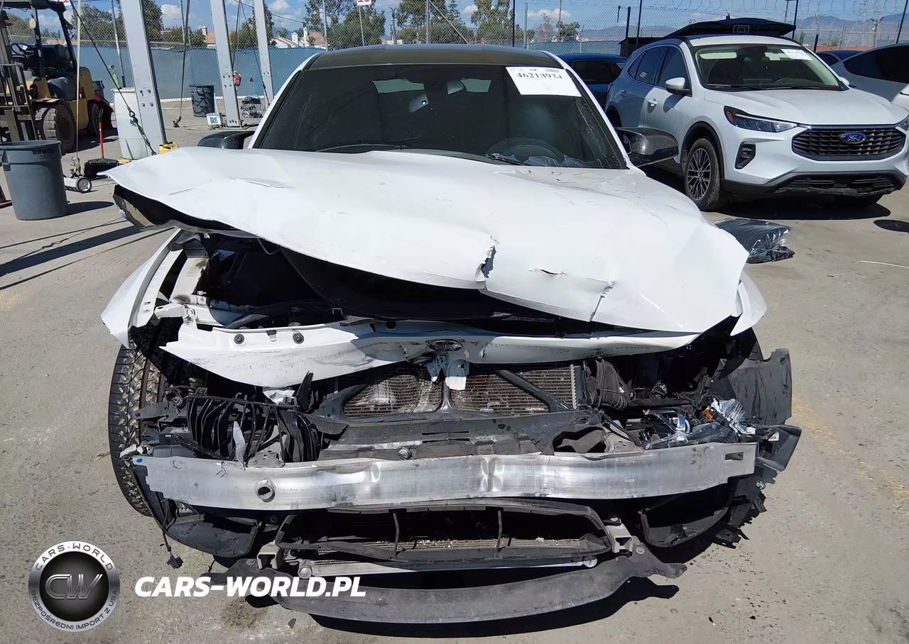 2018 BMW M3 VIN:WBS8M9C51J5L00419 - 6