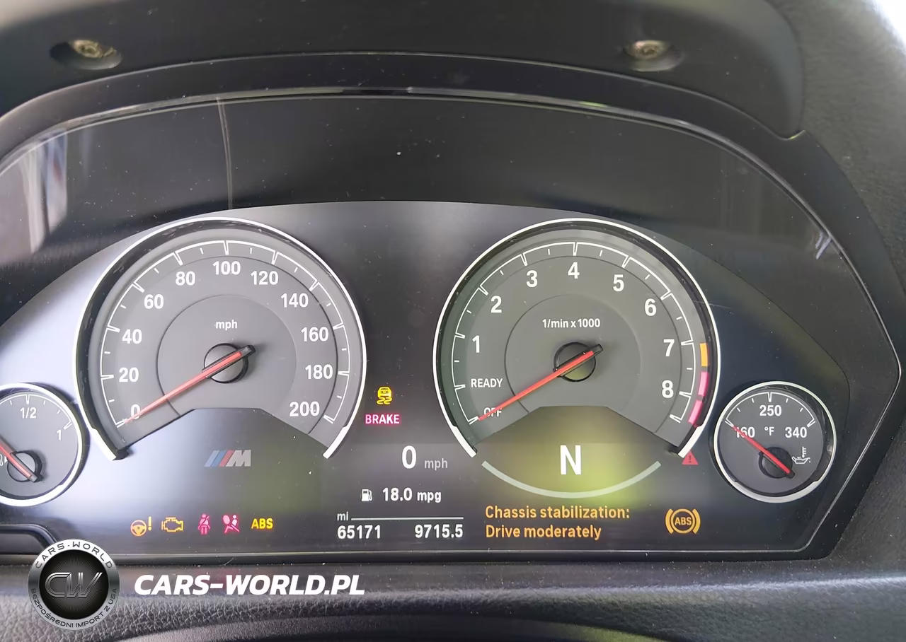 2018 BMW M3 VIN:WBS8M9C51J5L00419 - 7