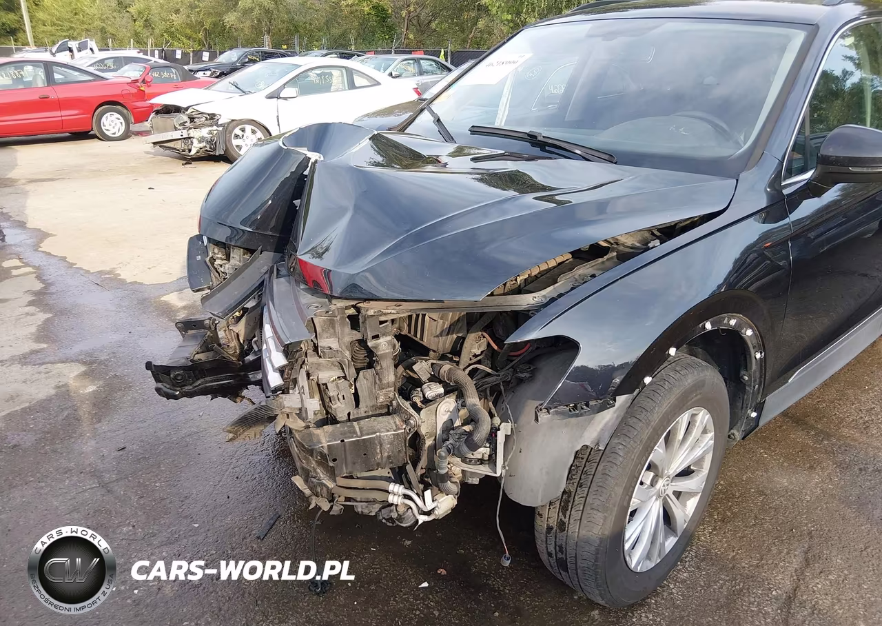 2018 Volkswagen Tiguan 2.0T Se-2.0T Sel VIN:3VV2B7AX5JM175349 - 19
