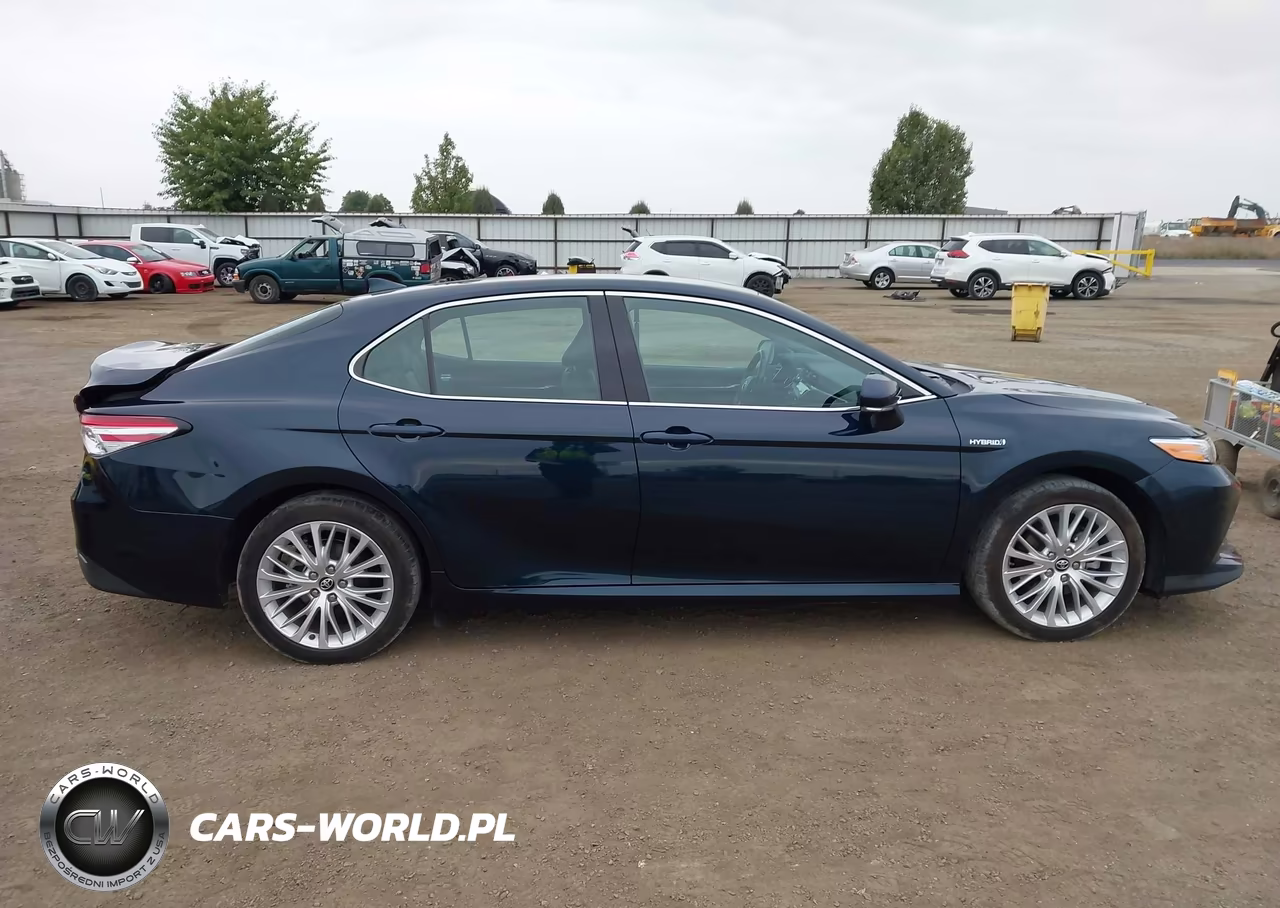 2020 Toyota Camry Xle Hybrid VIN:4T1F31AK1LU528789 - 14