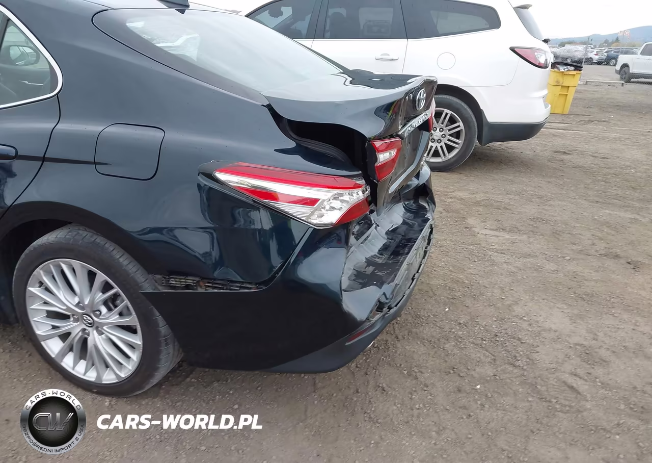 2020 Toyota Camry Xle Hybrid VIN:4T1F31AK1LU528789 - 18