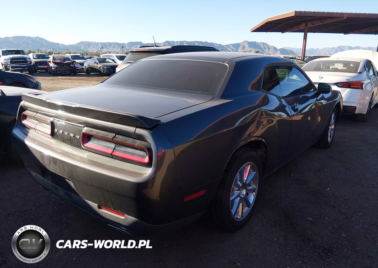 2016 Dodge Challenger Sxt VIN:2C3CDZAGXGH198758 - 4