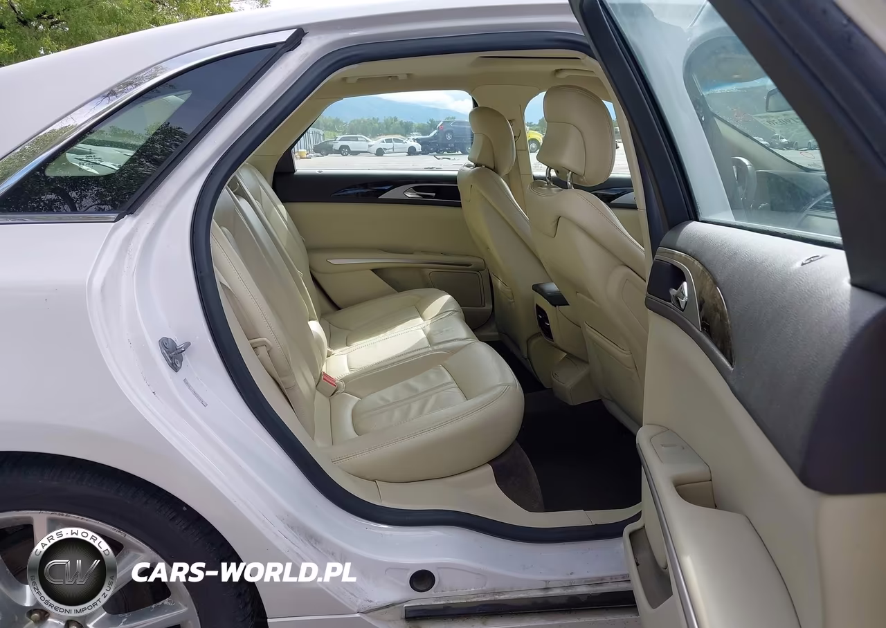 2015 Lincoln Mkz VIN:3LN6L2J99FR625933 - 8