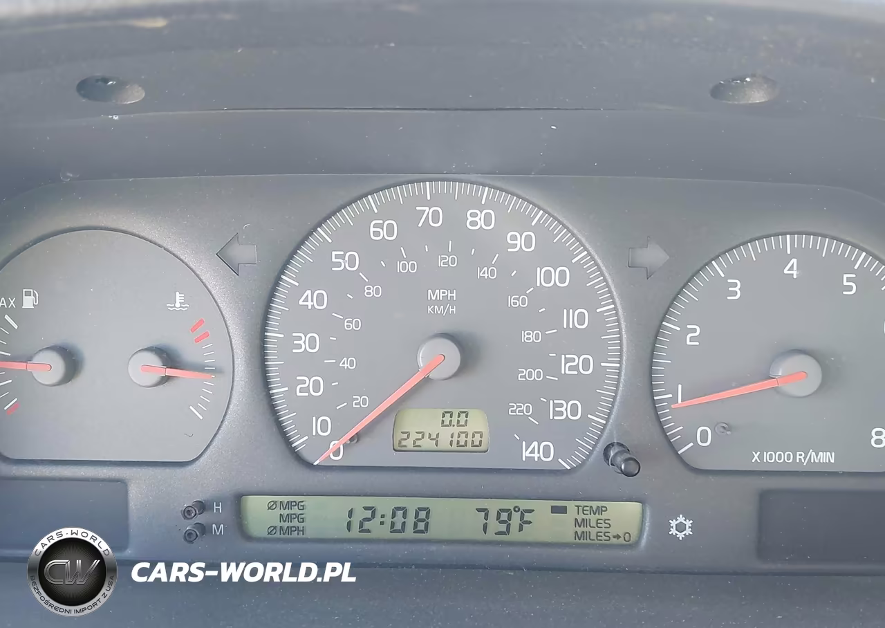 1999 Volvo V70 Glt VIN:YV1LW56D3X2627870 - 7