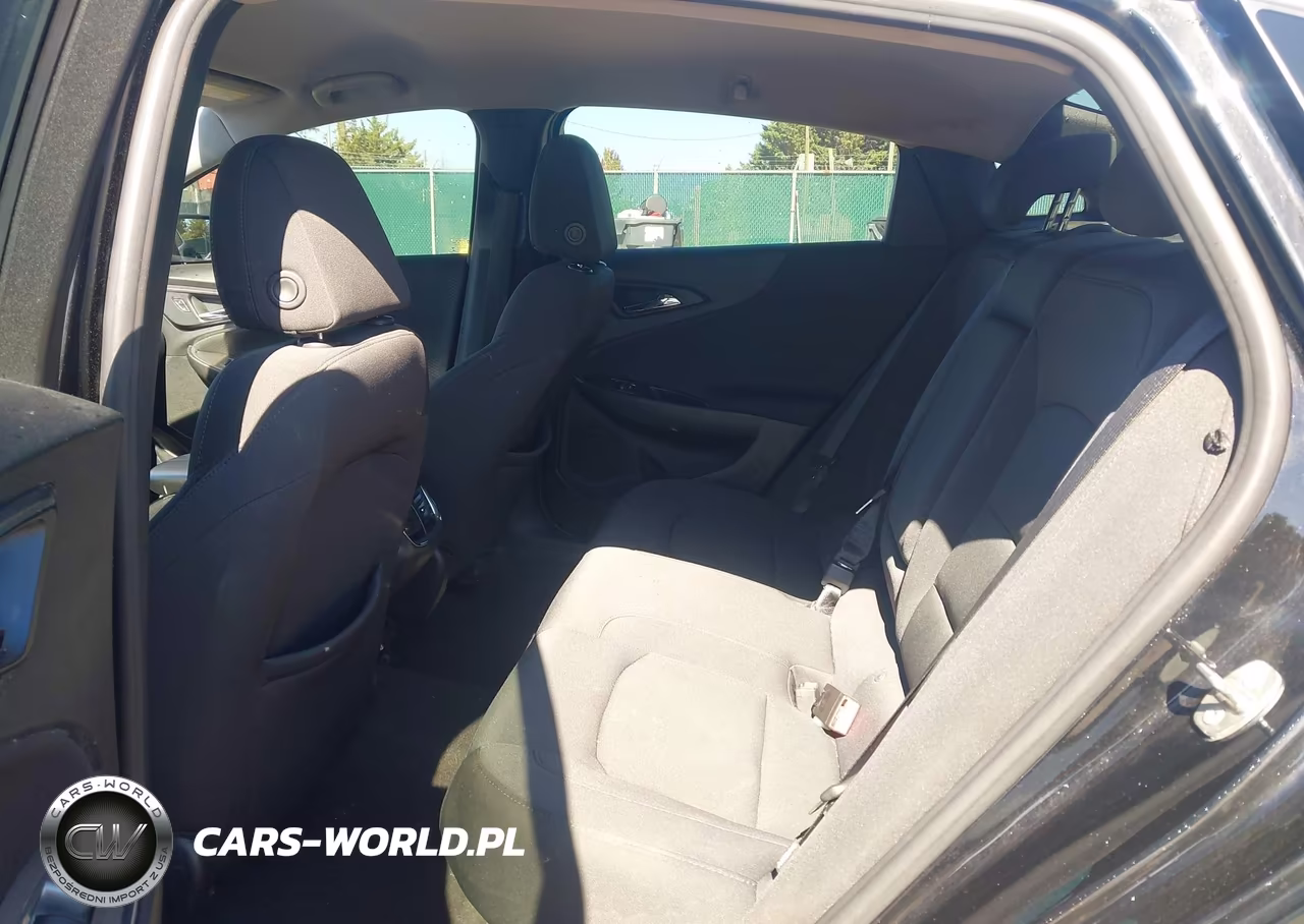 2017 Chevrolet Malibu 1Lt VIN:1G1ZE5ST6HF207958 - 8