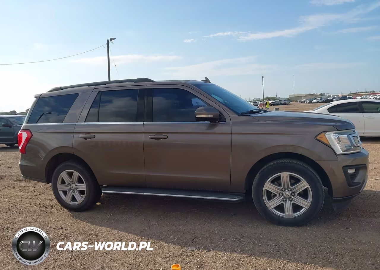 2019 Ford Expedition Xlt VIN:1FMJU1HT8KEA11889 - 13