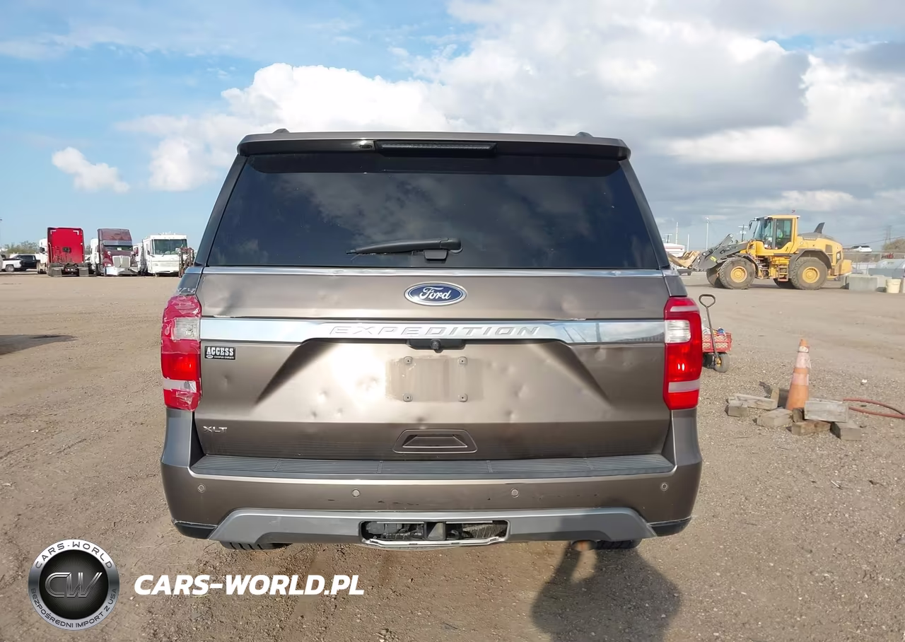 2019 Ford Expedition Xlt VIN:1FMJU1HT8KEA11889 - 16