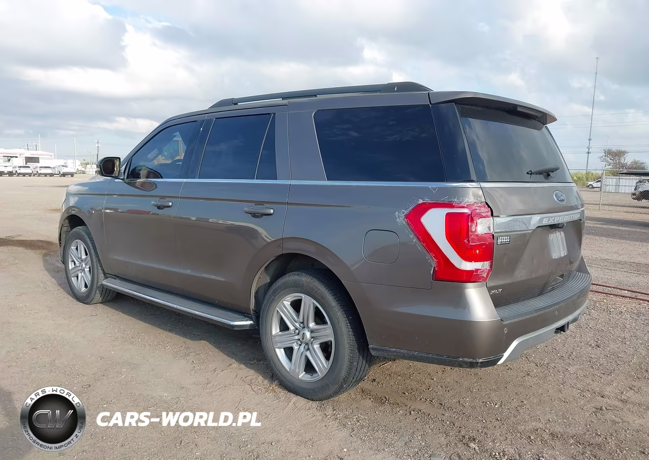 2019 Ford Expedition Xlt VIN:1FMJU1HT8KEA11889 - 3