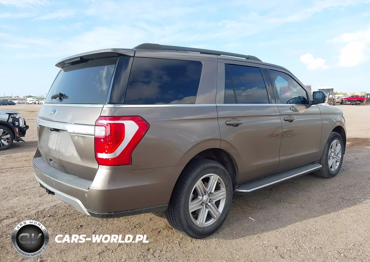 2019 Ford Expedition Xlt VIN:1FMJU1HT8KEA11889 - 4