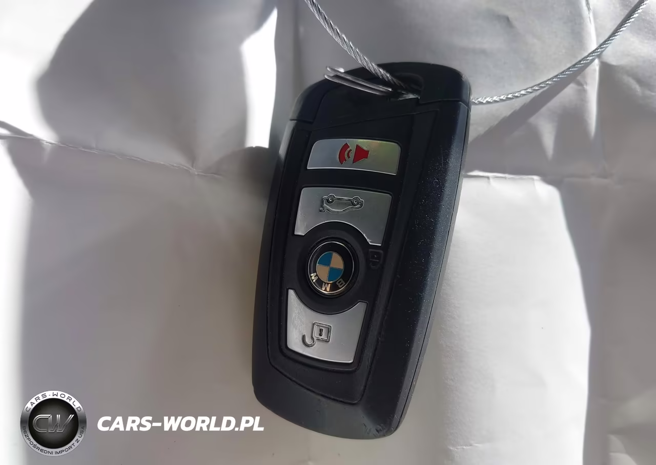 2012 BMW 528I VIN:WBAXG5C53CDW66309 - 11