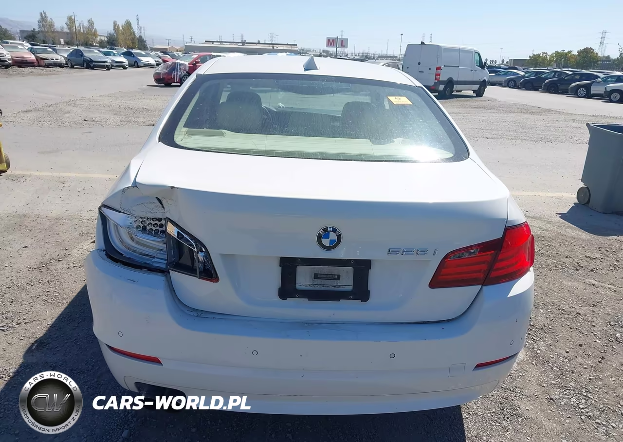 2012 BMW 528I VIN:WBAXG5C53CDW66309 - 16