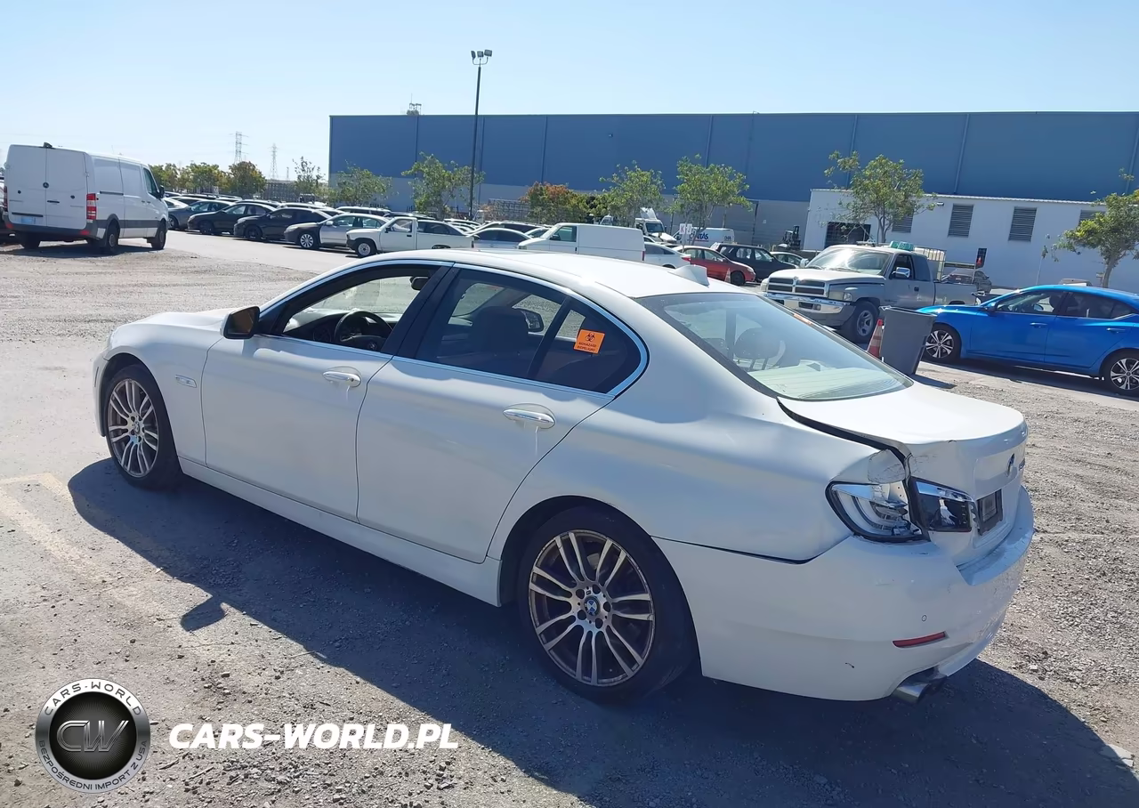 2012 BMW 528I VIN:WBAXG5C53CDW66309 - 3