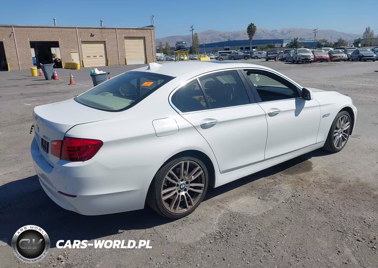 2012 BMW 528I VIN:WBAXG5C53CDW66309 - 4