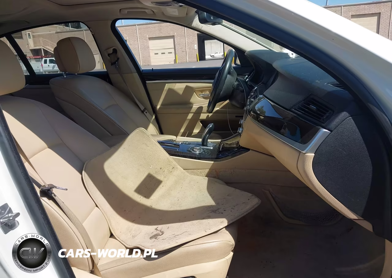 2012 BMW 528I VIN:WBAXG5C53CDW66309 - 5
