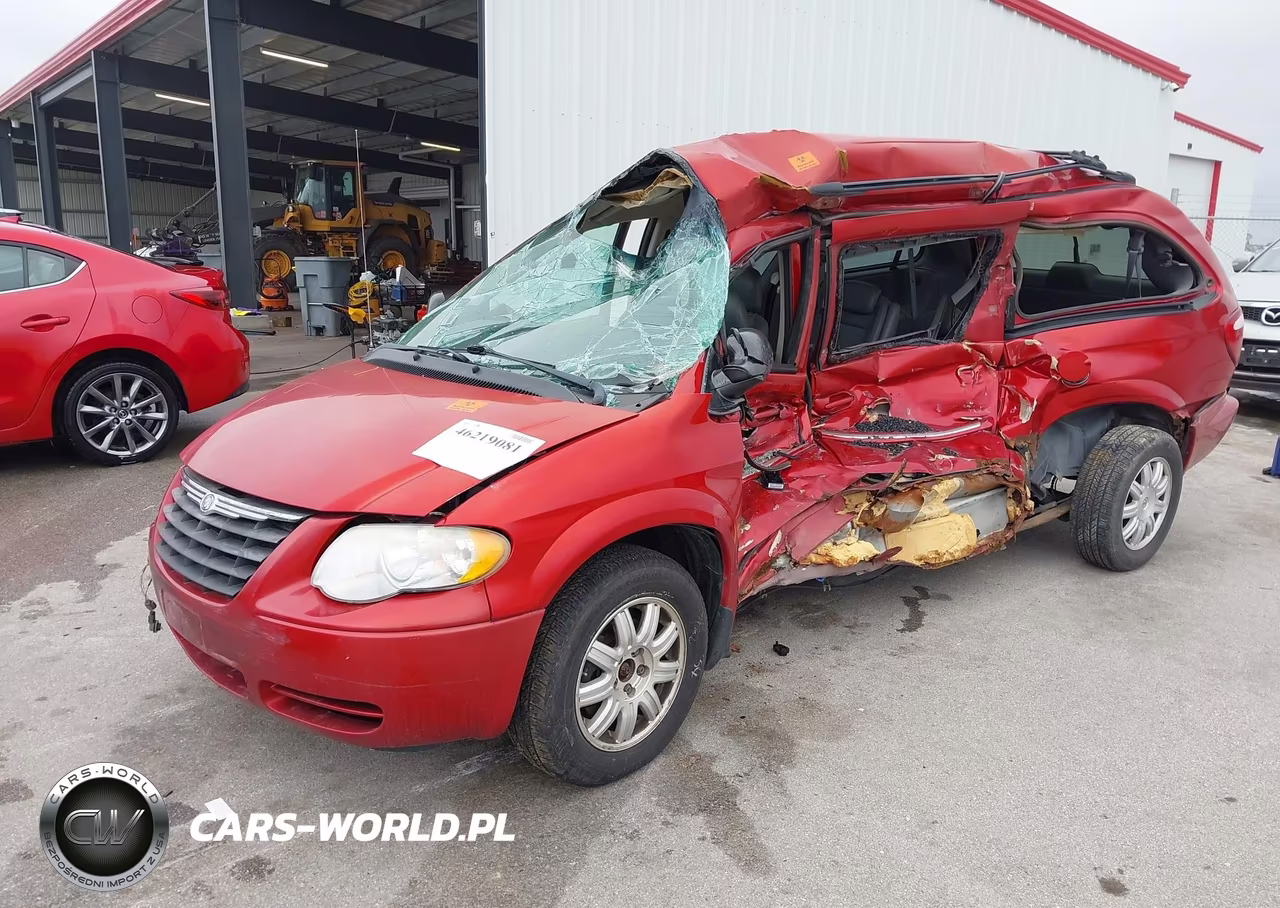 2005 Chrysler Town & Country Touring VIN:2C4GP54LX5R202336 - 6