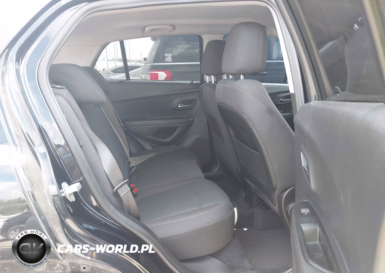 2019 Chevrolet Trax Ls VIN:3GNCJNSB3KL340231 - 8