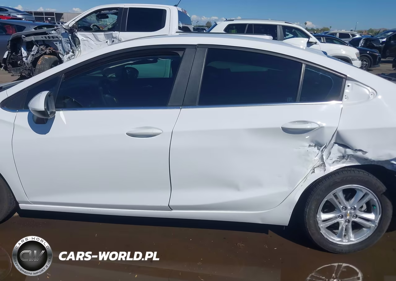 2017 Chevrolet Cruze Lt Auto VIN:1G1BE5SM1H7156034 - 14