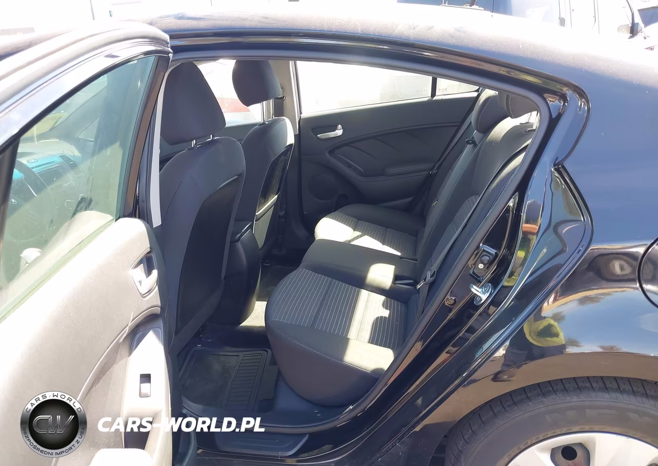2017 Kia Forte Lx VIN:3KPFL4A73HE139644 - 8