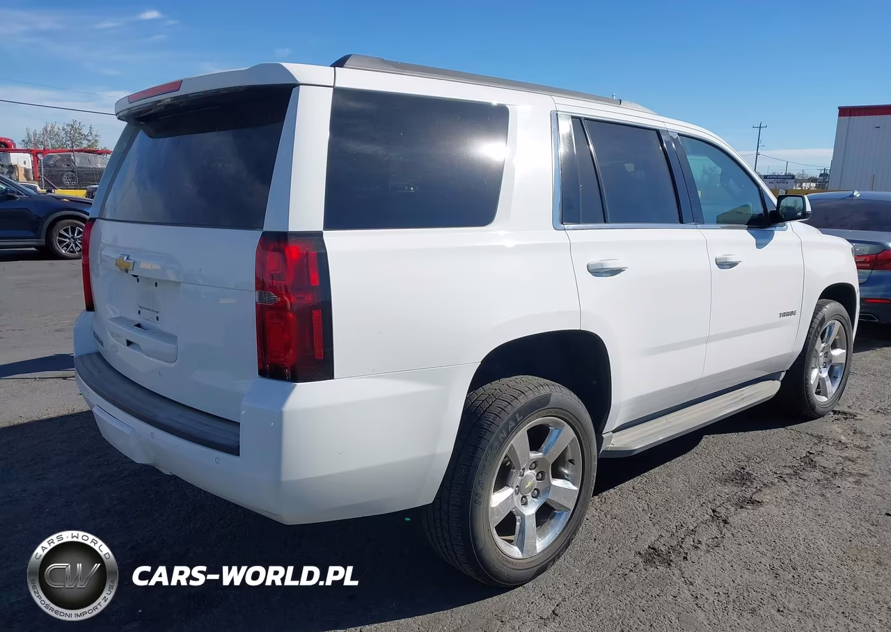2015 Chevrolet Tahoe Ls VIN:1GNSKAKC5FR554940 - 4
